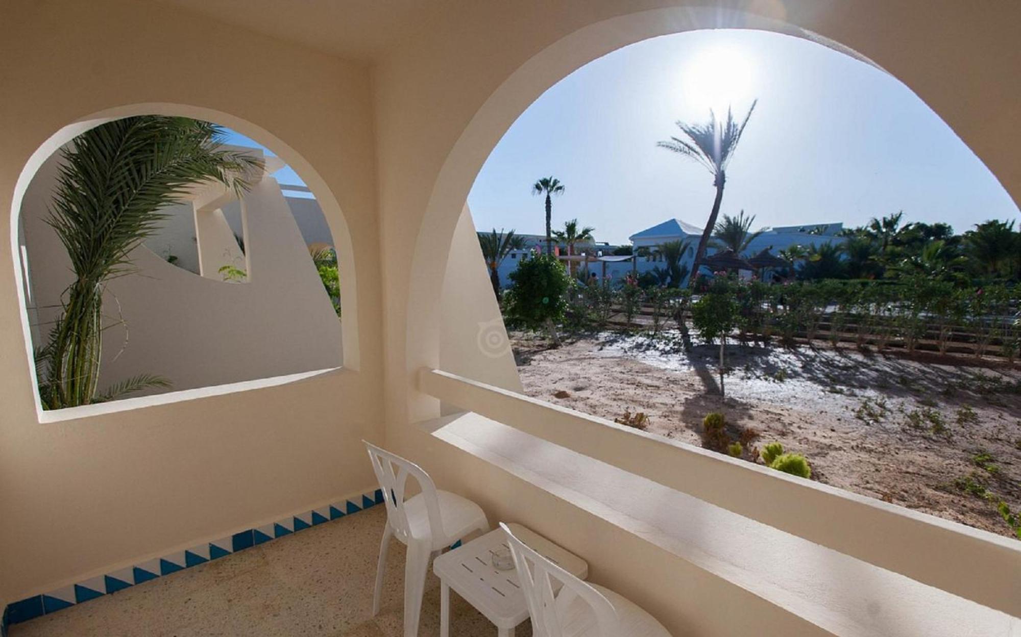 Cesar Thalasso (Adults Only) Midoun Exterior photo